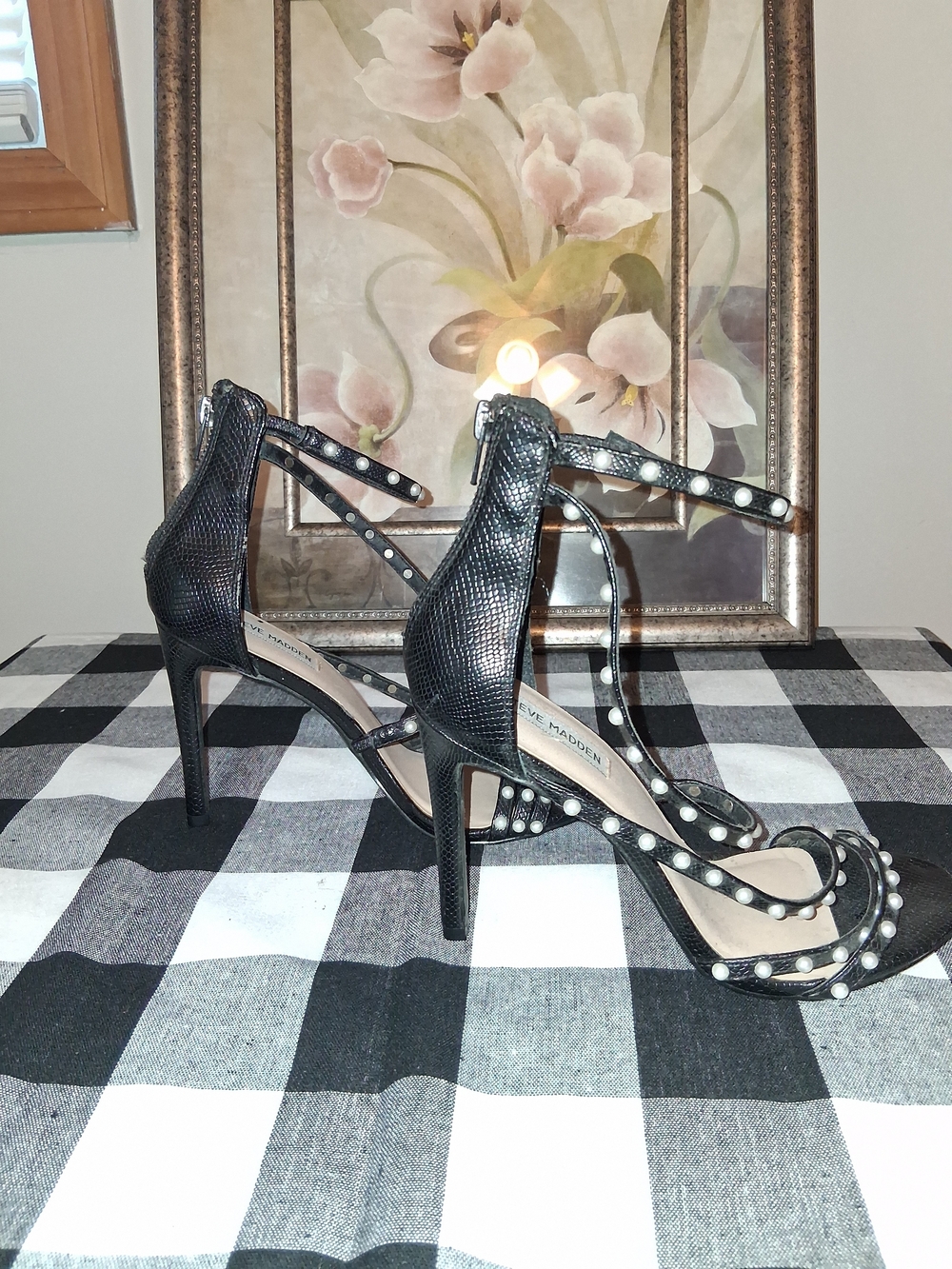 Steve Madden Black Pearl-Embellished Strappy Heels - Picture 4 of 4